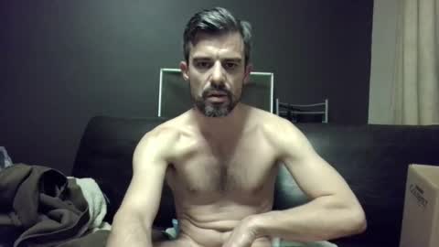 Snapshot of vuiljoske chatting on February 12, 7:35 pm CBNewGuy online show from February 12, 7:35 pm