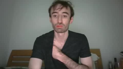Snapshot of vwelad6969 chatting on December 3, 6:37 am hung boy online show from December 3, 6:37 am