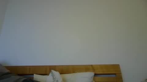 Snapshot of vwelad6969 chatting on January 23, 12:14 am hung boy online show from January 23, 12:14 am