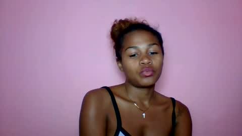 Snapshot of vynarahot chatting on July 20, 12:40 pm vynarahot online show from July 20, 12:40 pm