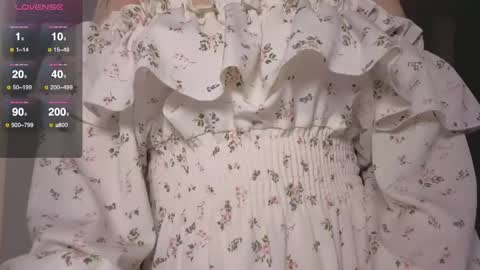 Snapshot of w33d7 chatting on May 26, 9:00 pm Alice Before pvt write to me in PM online show from May 26, 9:00 pm