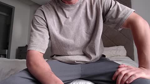 Snapshot of w_witcher chatting on December 16, 4:34 am w_witcher online show from December 16, 4:34 am