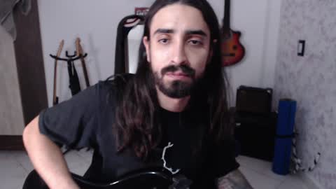 Snapshot of wake_and_bakee chatting on December 14, 2:56 am John online show from December 14, 2:56 am