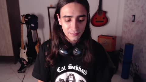 Snapshot of wake_and_bakee chatting on March 8, 10:02 pm John online show from March 8, 10:02 pm