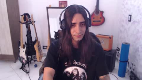 Snapshot of wake_and_bakee chatting on March 9, 1:15 pm John online show from March 9, 1:15 pm