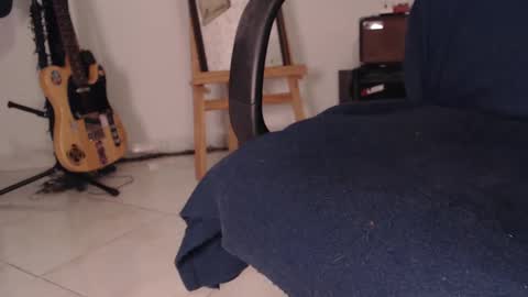 Snapshot of wake_and_bakee chatting on October 6, 11:13 pm John online show from October 6, 11:13 pm