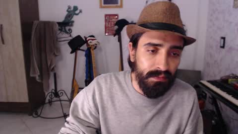 Snapshot of wake_and_bakee chatting on February 6, 9:51 pm John online show from February 6, 9:51 pm