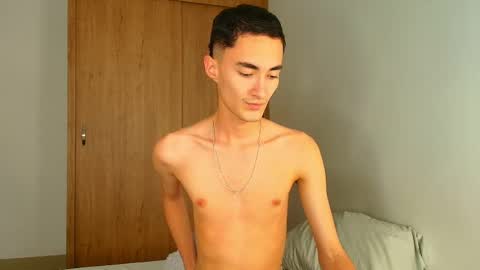 wal jones online show from February 2, 4:22 am