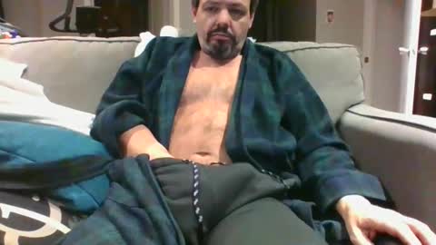 Snapshot of walker033 chatting on December 30, 6:20 am walker033 online show from December 30, 6:20 am