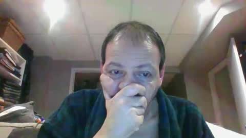 Snapshot of walker033 chatting on February 3, 4:25 am walker033 online show from February 3, 4:25 am