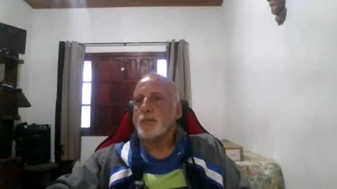 Snapshot of walmen20222 chatting on July 9, 9:35 am walmen20222 online show from July 9, 9:35 am