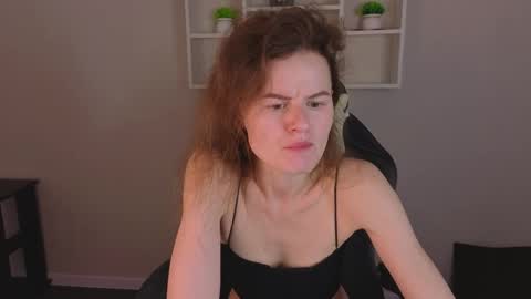 Wanda online show from March 29, 1:00 pm