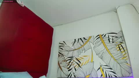 Snapshot of wanda_liones chatting on May 13, 4:37 pm Wanda online show from May 13, 4:37 pm