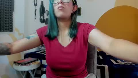 Snapshot of waningrosee chatting on January 7, 5:53 pm Waningrose  Lu online show from January 7, 5:53 pm