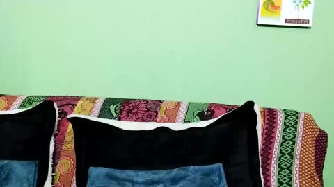 Snapshot of waningrosee chatting on January 24, 5:00 pm Waningrose  Lu online show from January 24, 5:00 pm