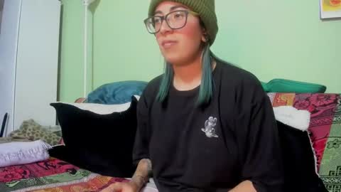 Snapshot of waningrosee chatting on February 11, 6:44 pm Waningrose  Lu online show from February 11, 6:44 pm