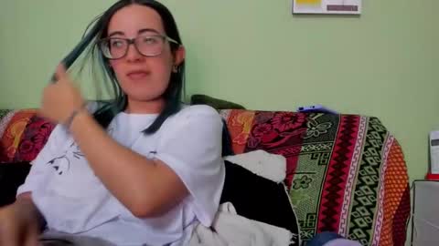 Snapshot of waningrosee chatting on February 12, 7:56 pm Waningrose  Lu online show from February 12, 7:56 pm