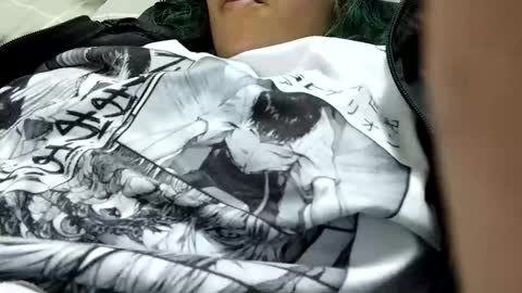 Snapshot of waningrosee chatting on February 24, 12:52 am Waningrose  Lu online show from February 24, 12:52 am