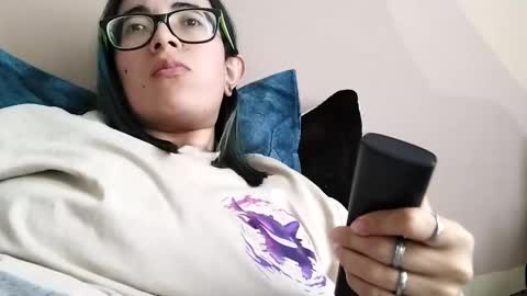 Snapshot of waningrosee chatting on March 4, 6:50 pm Waningrose  Lu online show from March 4, 6:50 pm