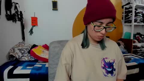 Snapshot of waningrosee chatting on March 5, 4:02 pm Waningrose  Lu online show from March 5, 4:02 pm