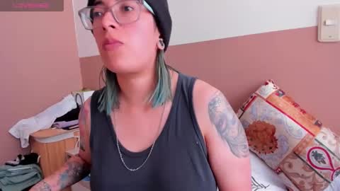 Snapshot of waningrosee chatting on October 20, 4:07 pm Waningrose  Lu online show from October 20, 4:07 pm