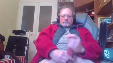 Snapshot of wanky357 chatting on January 14, 3:50 pm Tibo Love online show from January 14, 3:50 pm