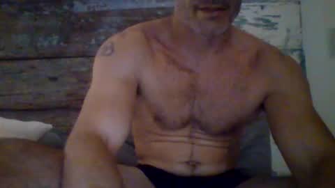 Snapshot of want_to_be_recognized chatting on April 14, 12:38 am want_to_be_recognized online show from April 14, 12:38 am