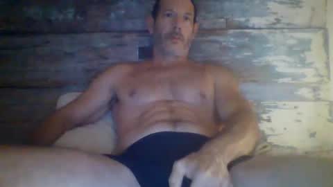 Snapshot of want_to_be_recognized chatting on May 2, 11:37 am want_to_be_recognized online show from May 2, 11:37 am