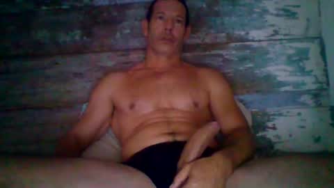 Snapshot of want_to_be_recognized chatting on May 4, 12:34 pm want_to_be_recognized online show from May 4, 12:34 pm