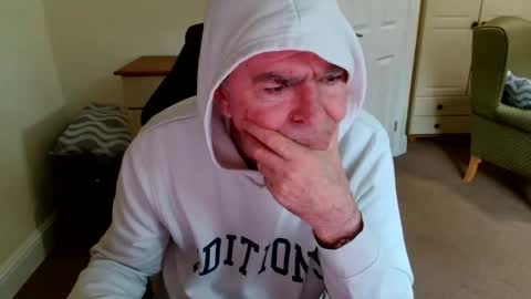 wanttobefree22 online show from October 22, 8:36 am