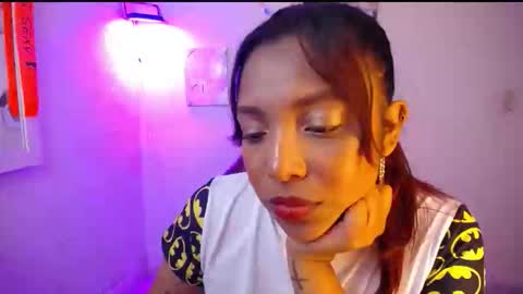 Snapshot of warisgoddes chatting on April 22, 4:48 am EMILY online show from April 22, 4:48 am