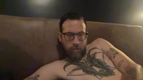 Snapshot of warispeace666 chatting on July 19, 7:23 am warispeace666 online show from July 19, 7:23 am