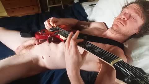 Snapshot of warrenkener chatting on December 19, 4:41 am Warren Kener online show from December 19, 4:41 am