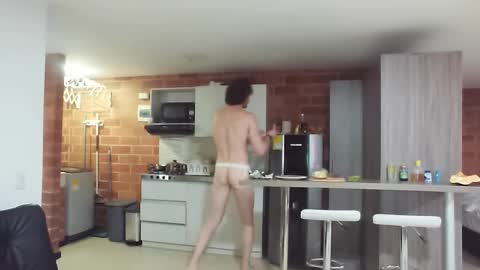 Snapshot of warrenkener chatting on March 1, 12:34 am Warren Kener online show from March 1, 12:34 am