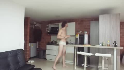 Snapshot of warrenkener chatting on March 2, 11:44 pm Warren Kener online show from March 2, 11:44 pm