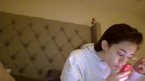 wasiancutie online show from April 14, 7:36 am