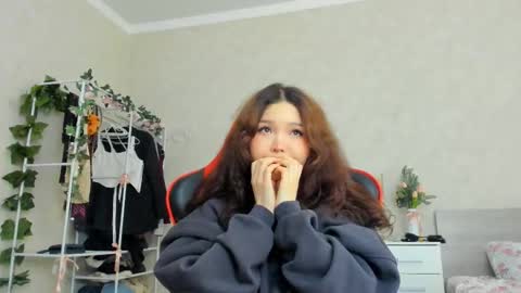 Snapshot of wastforu chatting on February 11, 10:59 am wastforu online show from February 11, 10:59 am