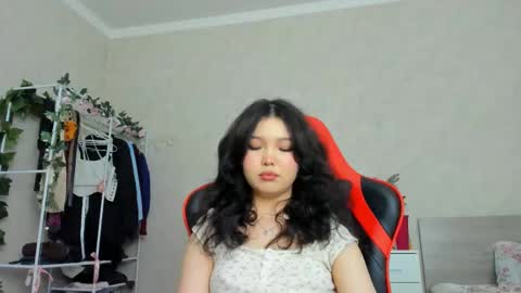 Snapshot of wastforu chatting on February 19, 4:22 pm wastforu online show from February 19, 4:22 pm