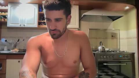 wearetwo online show from February 10, 4:27 am