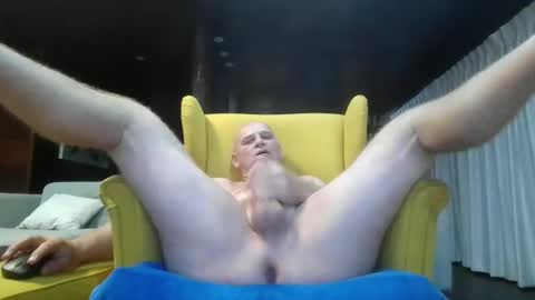 Snapshot of watchingnow1 chatting on December 13, 1:44 pm watchingnow1 online show from December 13, 1:44 pm