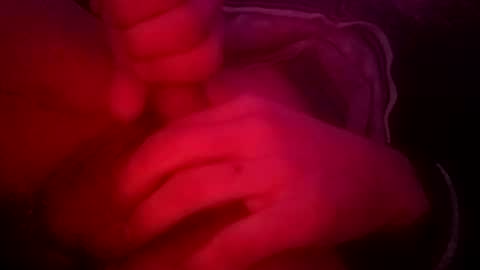 Snapshot of watchmespun chatting on December 2, 2:31 am watchmespun online show from December 2, 2:31 am