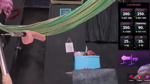 Snapshot of waterfalls_girl chatting on January 5, 1:13 am nicol online show from January 5, 1:13 am