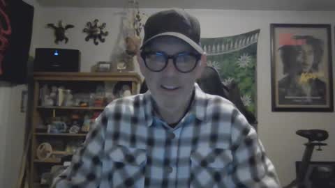 Snapshot of waterfire420 chatting on January 16, 12:45 am waterfire420 online show from January 16, 12:45 am