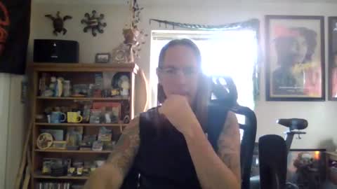 Snapshot of waterfire420 chatting on February 17, 9:41 pm waterfire420 online show from February 17, 9:41 pm