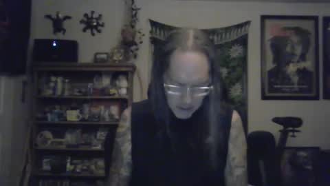 Snapshot of waterfire420 chatting on February 19, 1:40 am waterfire420 online show from February 19, 1:40 am