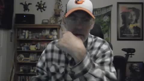Snapshot of waterfire420 chatting on February 27, 2:21 am waterfire420 online show from February 27, 2:21 am
