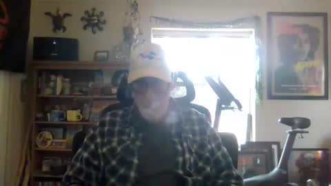 Snapshot of waterfire420 chatting on March 7, 11:27 pm waterfire420 online show from March 7, 11:27 pm