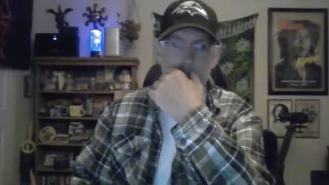Snapshot of waterfire420 chatting on September 16, 2:01 am waterfire420 online show from September 16, 2:01 am