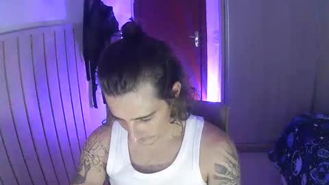 Snapshot of wave_boyy chatting on May 26, 6:37 pm wave_boyy online show from May 26, 6:37 pm