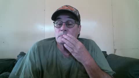 Snapshot of wbfarm chatting on September 24, 7:06 pm WB Farm online show from September 24, 7:06 pm